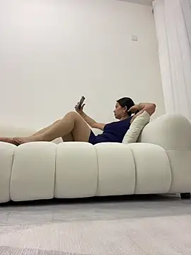 Snapshot of Jyoti-baby chatting on May 6, 1:49 pm Jyoti-baby online show from May 6, 1:49 pm