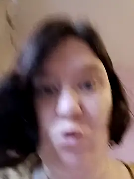 Feuchtekitty92xh online show from November 10, 7:51 am