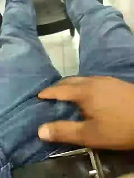 Snapshot of jugal_boy123 chatting on July 25, 10:02 am jugal boy123 online show from July 25, 10:02 am