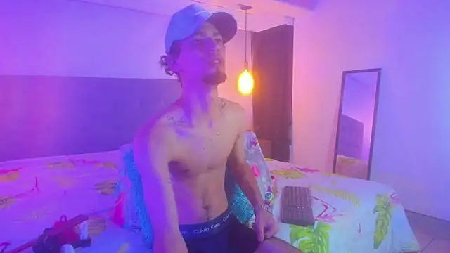 Chris Angel  online show from April 7, 3:51 am