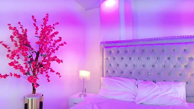 Snapshot of Ahilin_luther chatting on November 11, 11:43 am Ahilin luther online show from November 11, 11:43 am