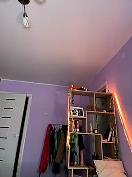 Snapshot of KassandraTress chatting on October 26, 3:18 pm KassandraTress online show from October 26, 3:18 pm