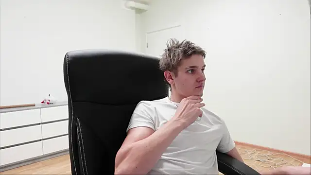 Mark Karson online show from November 21, 6:17 pm