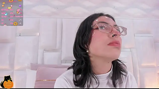 Im Molly Angel online show from October 20, 8:31 pm