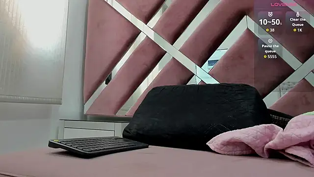  jasmine blush online show from May 14, 1:40 pm