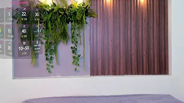 Dakotaferreti online show from October 20, 8:31 pm