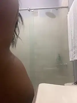 Dakotaferreti online show from October 24, 8:16 pm