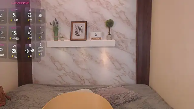 Dakotaferreti online show from November 4, 4:11 am