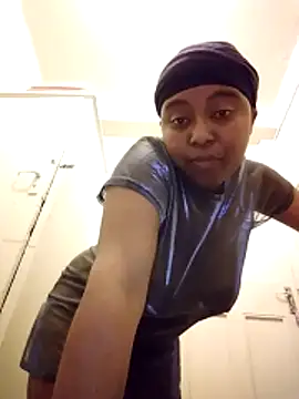 Snapshot of AcetousAbb chatting on November 27, 3:19 am AcetousAbb online show from November 27, 3:19 am