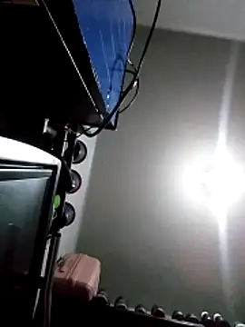 Snapshot of AcetousAbb chatting on February 7, 1:42 am AcetousAbb online show from February 7, 1:42 am