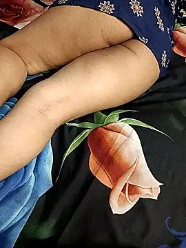 Snapshot of SIMRANSONU26 chatting on April 16, 6:58 am SIMRANSONU26 online show from April 16, 6:58 am