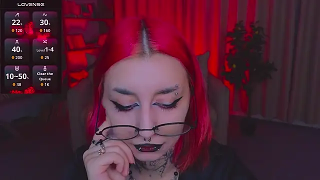 Snapshot of Mistress__Marcelline chatting on July 16, 2:06 am Mistress Marcelline online show from July 16, 2:06 am