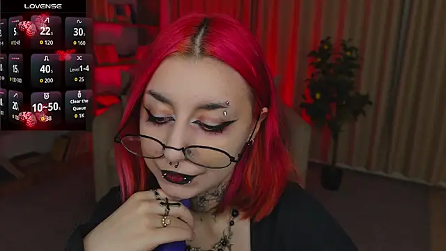 Snapshot of Mistress__Marcelline chatting on July 17, 2:18 am Mistress Marcelline online show from July 17, 2:18 am