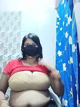 Snapshot of varnika chatting on June 5, 8:20 am varnika online show from June 5, 8:20 am