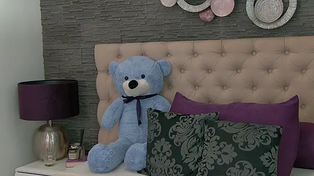 Candy Babe  online show from November 11, 5:18 am