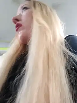 DeeA Blondy online show from December 2, 6:52 am