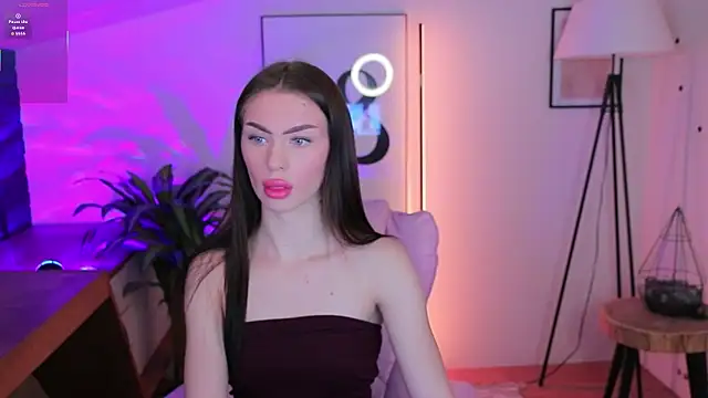 Cherry   Kiss online show from November 9, 1:20 pm