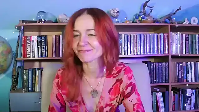 Snapshot of Foxilady357 chatting on November 10, 4:17 pm Foxilady357 online show from November 10, 4:17 pm