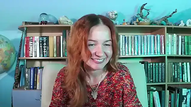 Snapshot of Foxilady357 chatting on November 15, 12:23 pm Foxilady357 online show from November 15, 12:23 pm