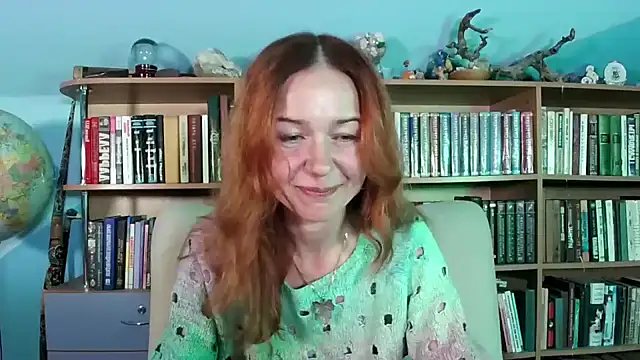 Snapshot of Foxilady357 chatting on November 25, 3:34 pm Foxilady357 online show from November 25, 3:34 pm