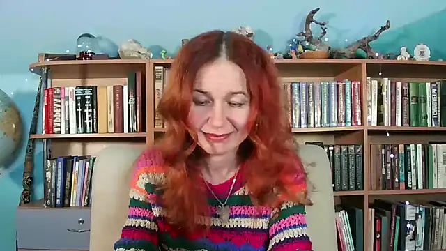 Snapshot of Foxilady357 chatting on January 9, 2:42 pm Foxilady357 online show from January 9, 2:42 pm