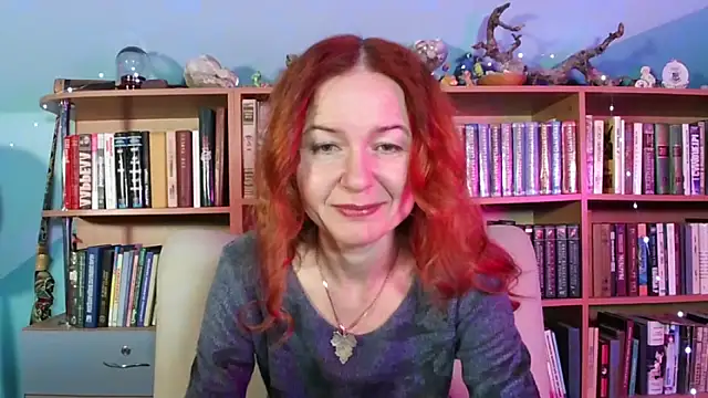 Snapshot of Foxilady357 chatting on February 25, 2:37 pm Foxilady357 online show from February 25, 2:37 pm