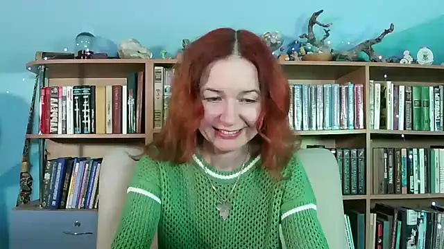 Snapshot of Foxilady357 chatting on February 27, 3:01 pm Foxilady357 online show from February 27, 3:01 pm