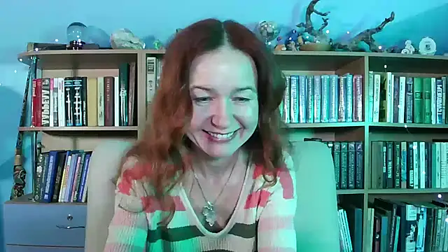 Snapshot of Foxilady357 chatting on February 28, 3:02 pm Foxilady357 online show from February 28, 3:02 pm