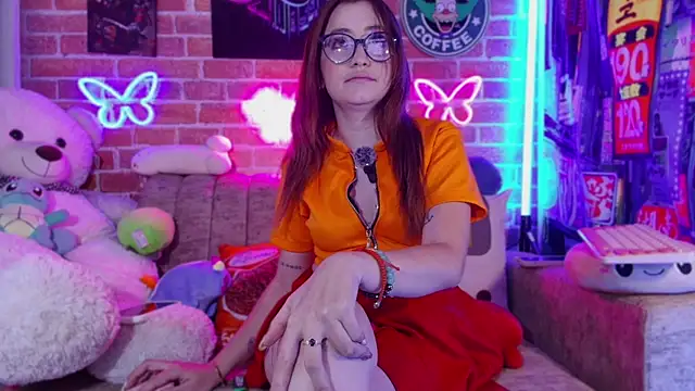 Littlejenn777  online show from September 9, 11:26 pm