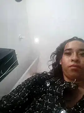 Valenn fernandez online show from April 8, 7:03 pm