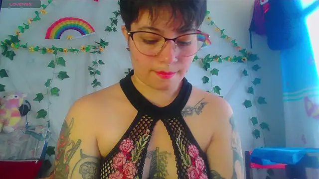 Snapshot of Mitsuha_gate chatting on December 17, 2:34 pm Mitsuha gate online show from December 17, 2:34 pm