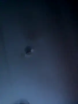 kmaddycakes1 online show from December 19, 7:15 am