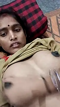 Snapshot of Guriya0076 chatting on October 12, 9:47 pm Guriya0076 online show from October 12, 9:47 pm