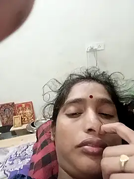 Snapshot of Guriya0076 chatting on November 18, 9:52 pm Guriya0076 online show from November 18, 9:52 pm