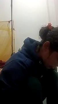 Snapshot of Guriya0076 chatting on November 22, 2:43 am Guriya0076 online show from November 22, 2:43 am