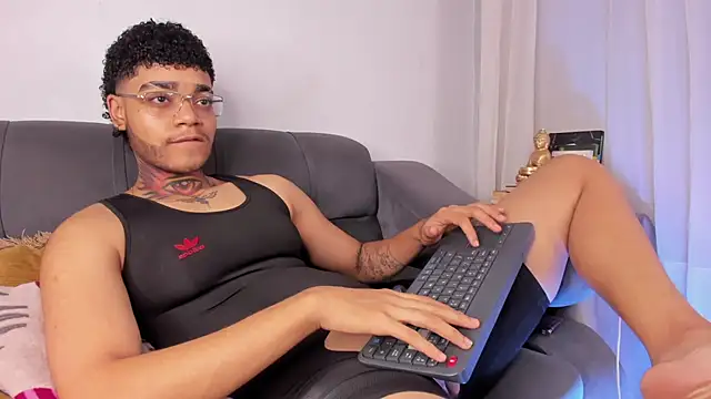 santi xximo online show from November 9, 10:19 pm