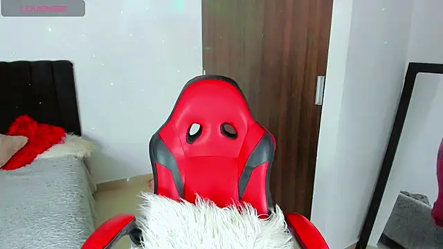 alexandra cute online show from December 19, 9:05 am