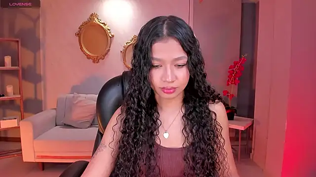 SophieHouston  online show from November 12, 4:24 am