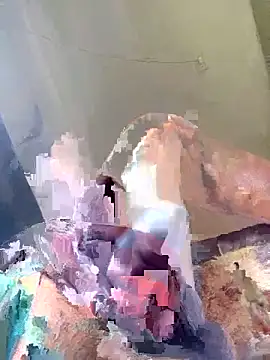 Snapshot of PIROCAGG21 chatting on February 27, 5:35 pm PIROCAGG21 online show from February 27, 5:35 pm