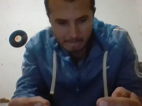 santiii   12 online show from January 12, 11:54 pm