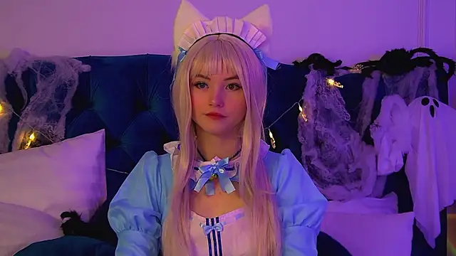 KeiraAsti online show from October 31, 6:31 pm