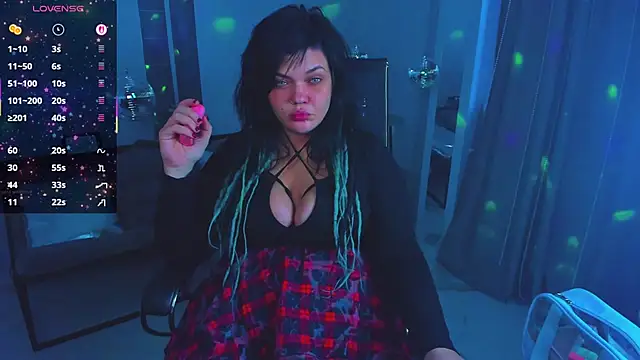 MaryHarrys online show from December 16, 5:45 am