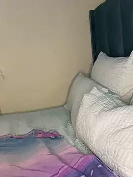 Caramel Mellow online show from November 27, 8:38 am