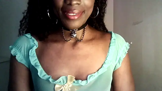 Chatdoll2 online show from October 28, 5:04 pm