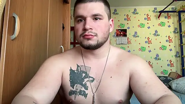 chiraq1945 online show from March 2, 7:15 am