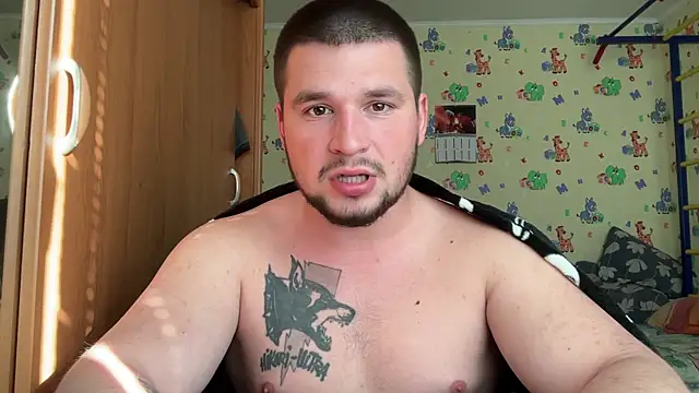 chiraq1945 online show from April 18, 2:32 pm