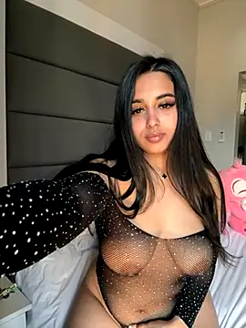 Snapshot of LilMisIndianx chatting on October 9, 6:33 am LilMisIndianx online show from October 9, 6:33 am