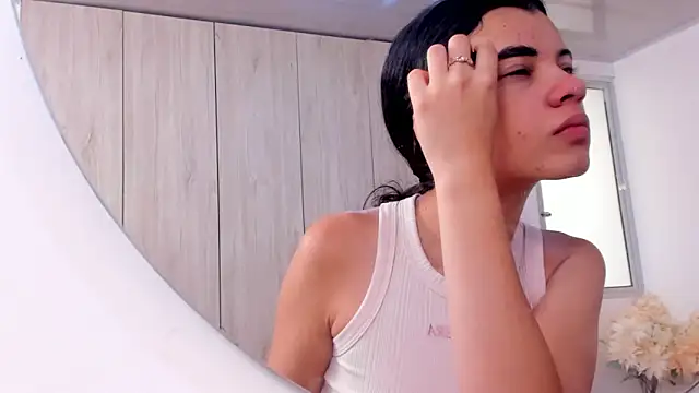 pinky f00x online show from May 26, 7:21 pm
