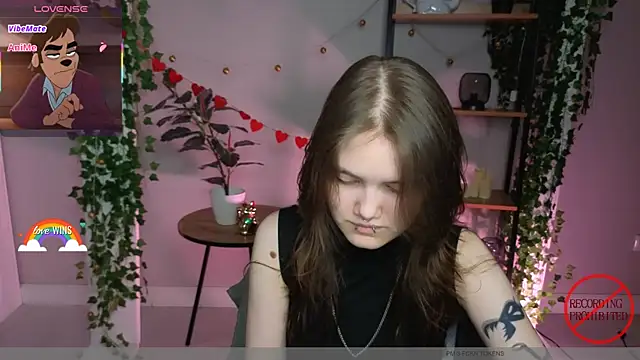 Snapshot of Dilara_xBaby chatting on June 19, 9:07 pm Dilara xBaby online show from June 19, 9:07 pm