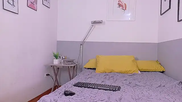 Snapshot of drooling4daddy chatting on February 13, 1:07 pm drooling4daddy online show from February 13, 1:07 pm